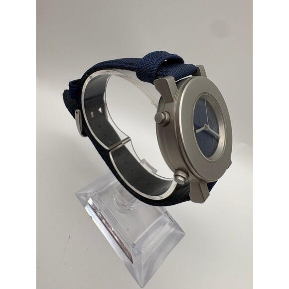 Ultra Rare 2001 MTV VMA Limited Edition Staff Hybrid Watch New Battery 01 - Picture 3 of 10